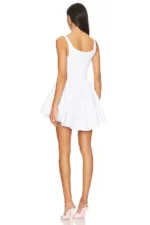 Cindy White - Image 3