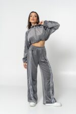 grey velvet lines set - Image 4