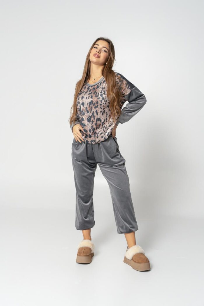 Grey velvet tiger set - Image 3