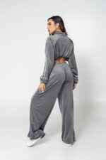 grey velvet lines set - Image 3