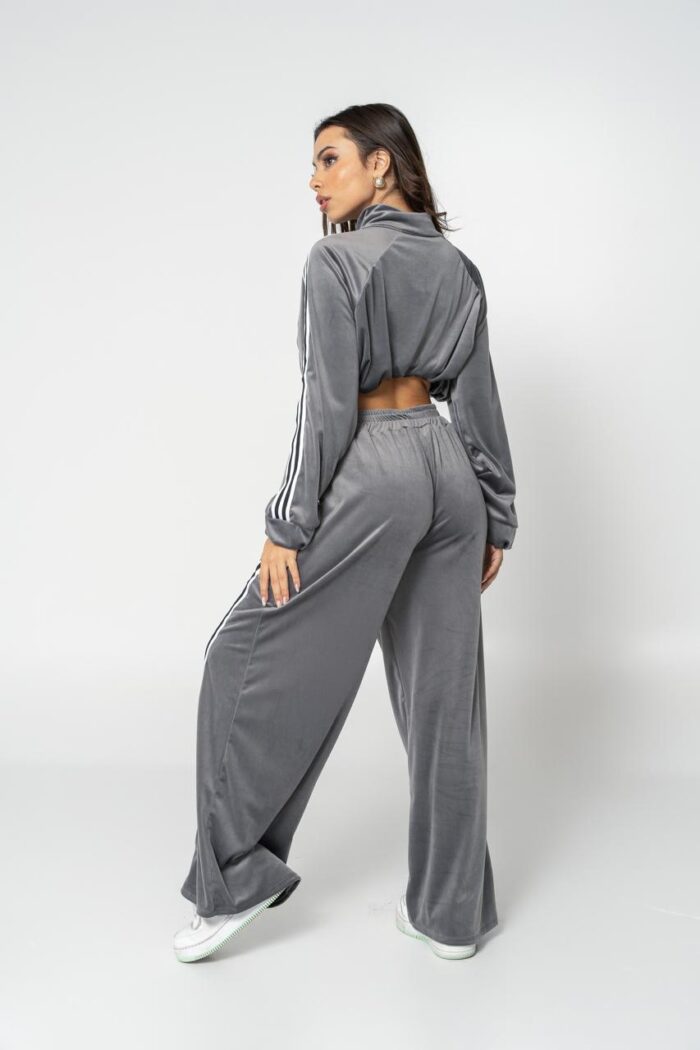 grey velvet lines set - Image 3