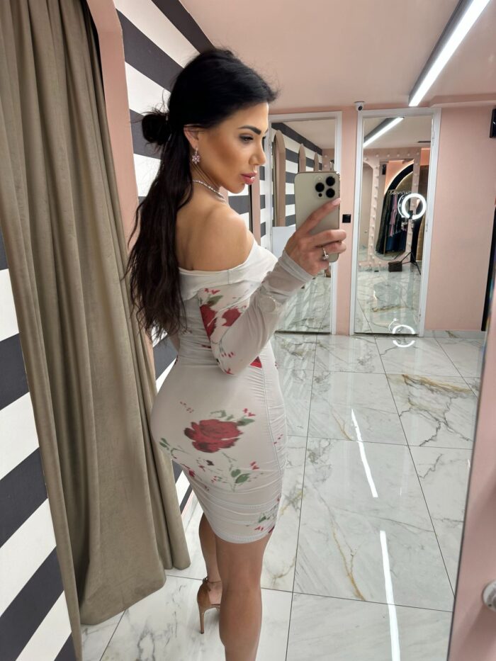 Flower white dress - Image 2