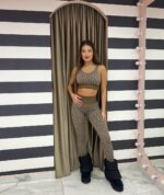 Tina’s brown Leopar set