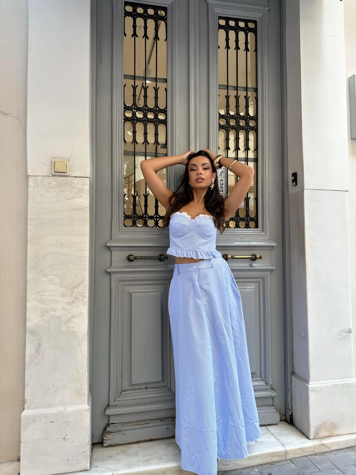 0-02-05-ea79086b3c8dbc97456000903abaf723f3b6b5077d593d9d0391553bd5b447d2_c2752afa13aa8736 Naomi blue set - Image 1