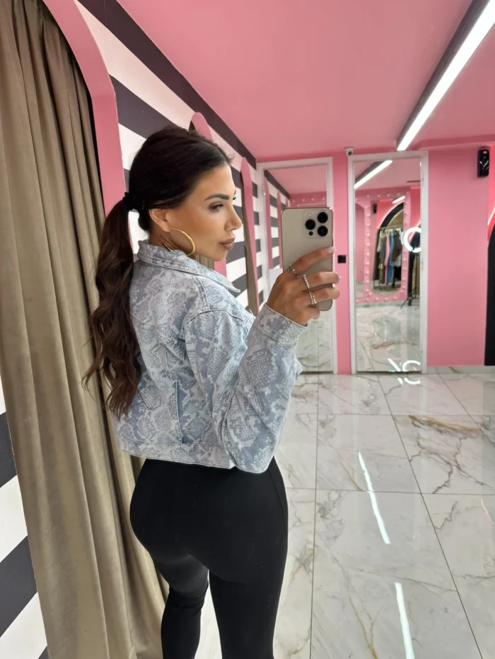 Light denim snake print - Image 2