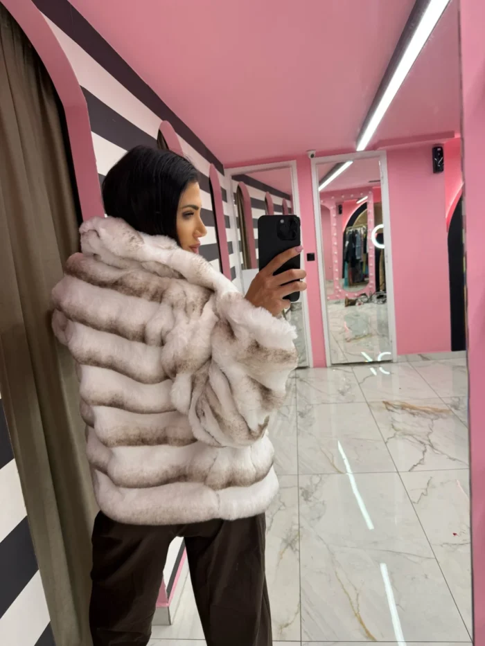 Ivory Luxe Fur - Image 2