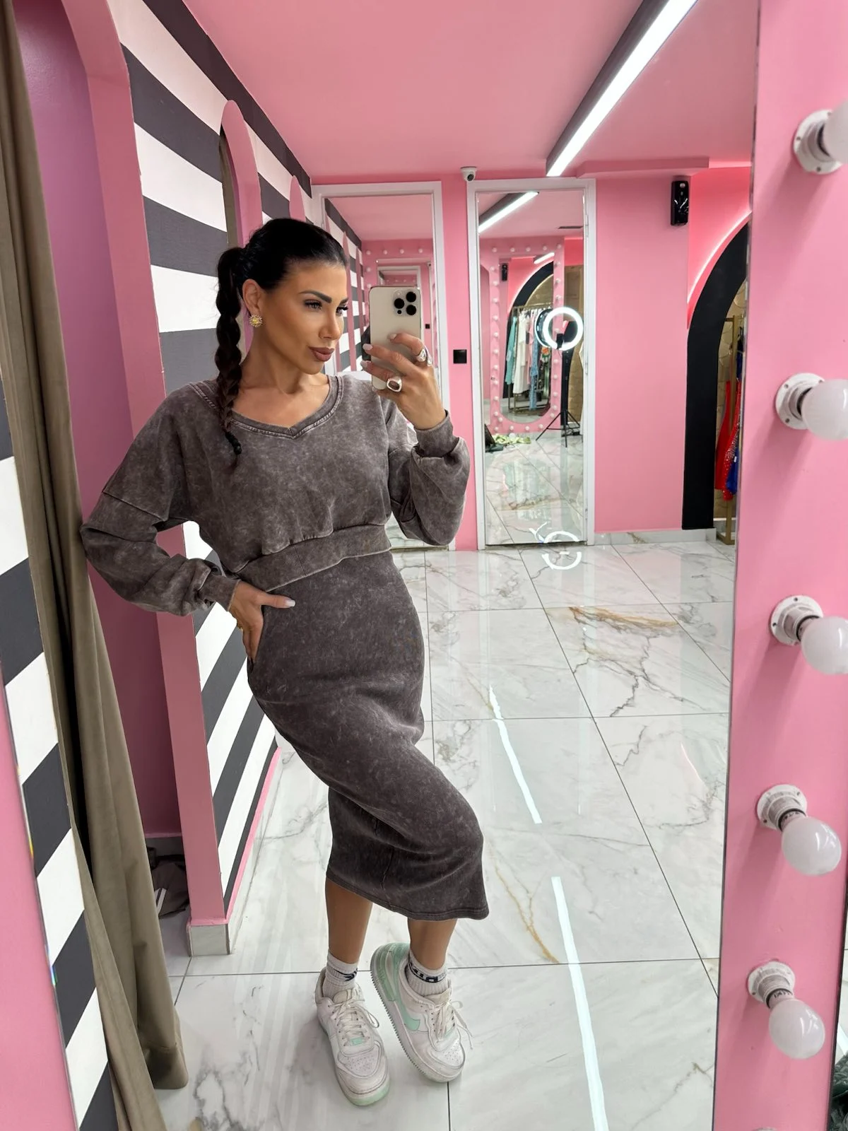 0-02-05-e9fe8f7af5199bb2994769470e0d5788e78e631b1655d499009b673f7487419e_57a1dcd34458b68b Cocoa Mood Set - Image 1