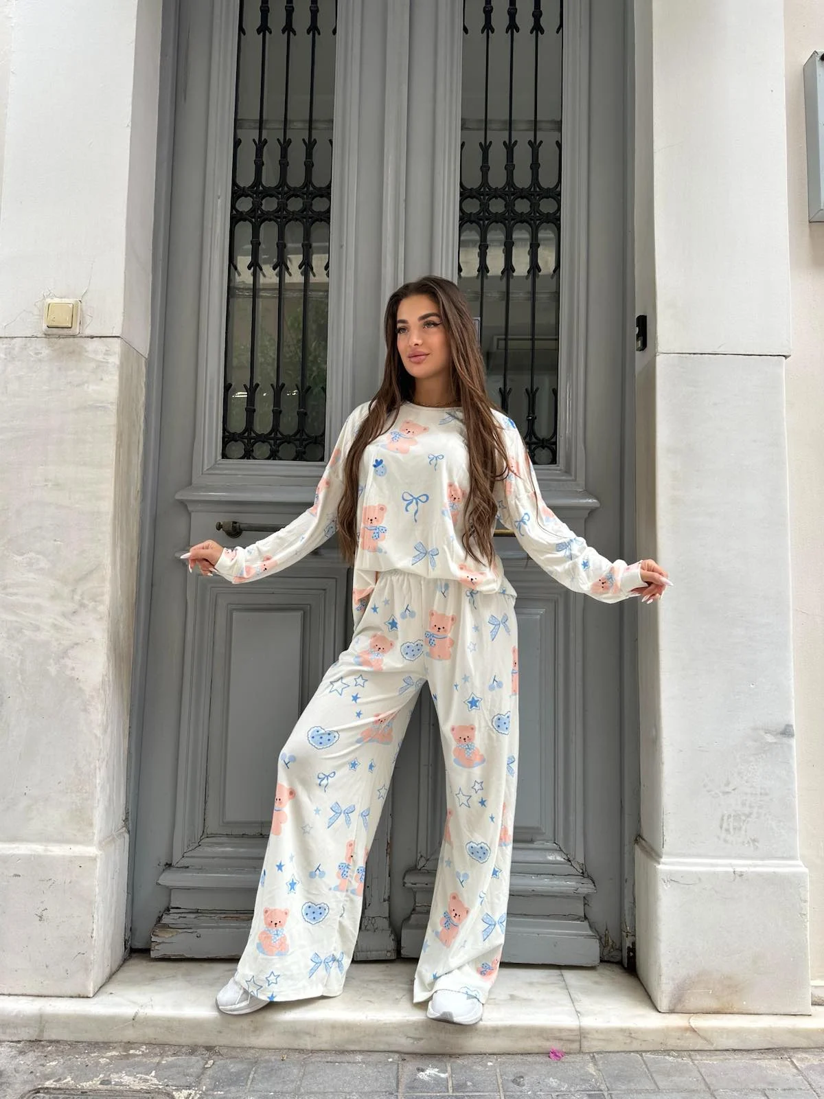 0-02-05-06927da42b22cdffc9ab16f6dbb7f5fffd3d797c2e87f89b508f757dc9186eed_222748adcd5 Teddy Star - Image 1