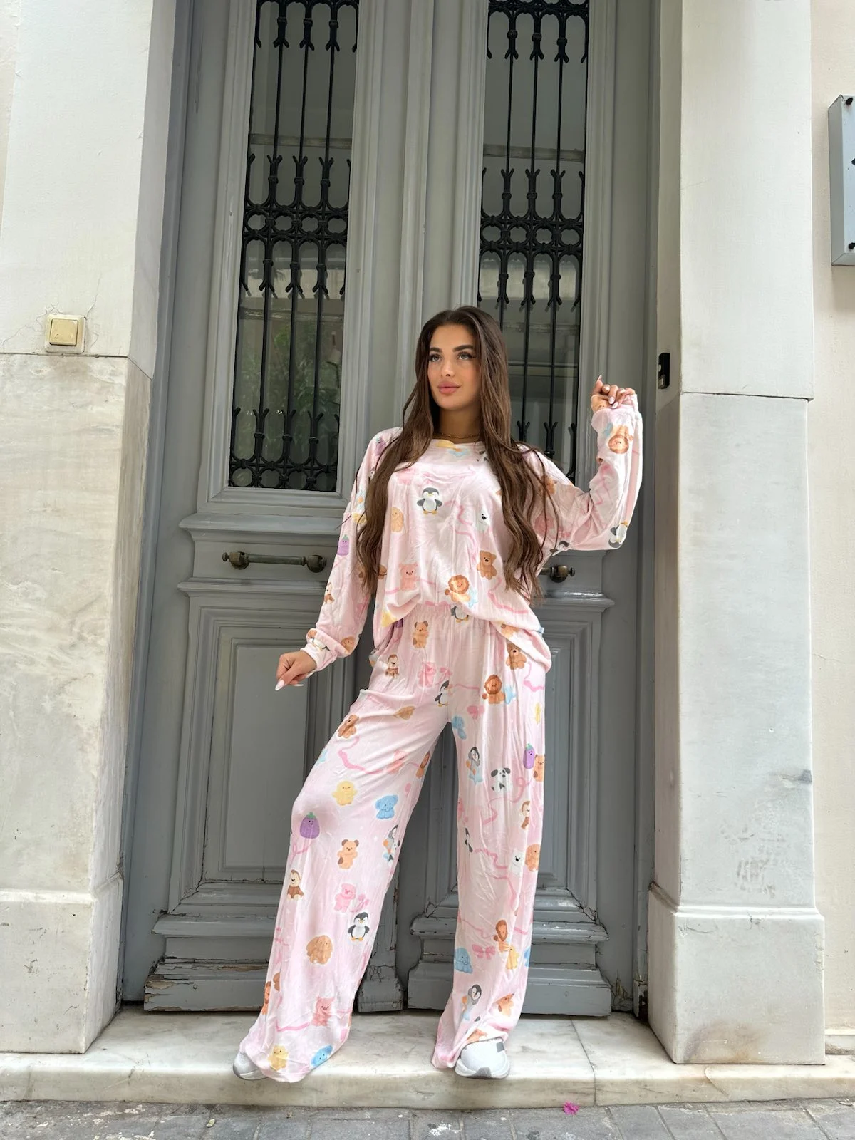 0-02-05-4a80000e7641f4b5945999b3d9fb80a2414736e2c6a37f534d4c9205dfa1f9d0_222748ab1ba Sweet Friends - Image 1