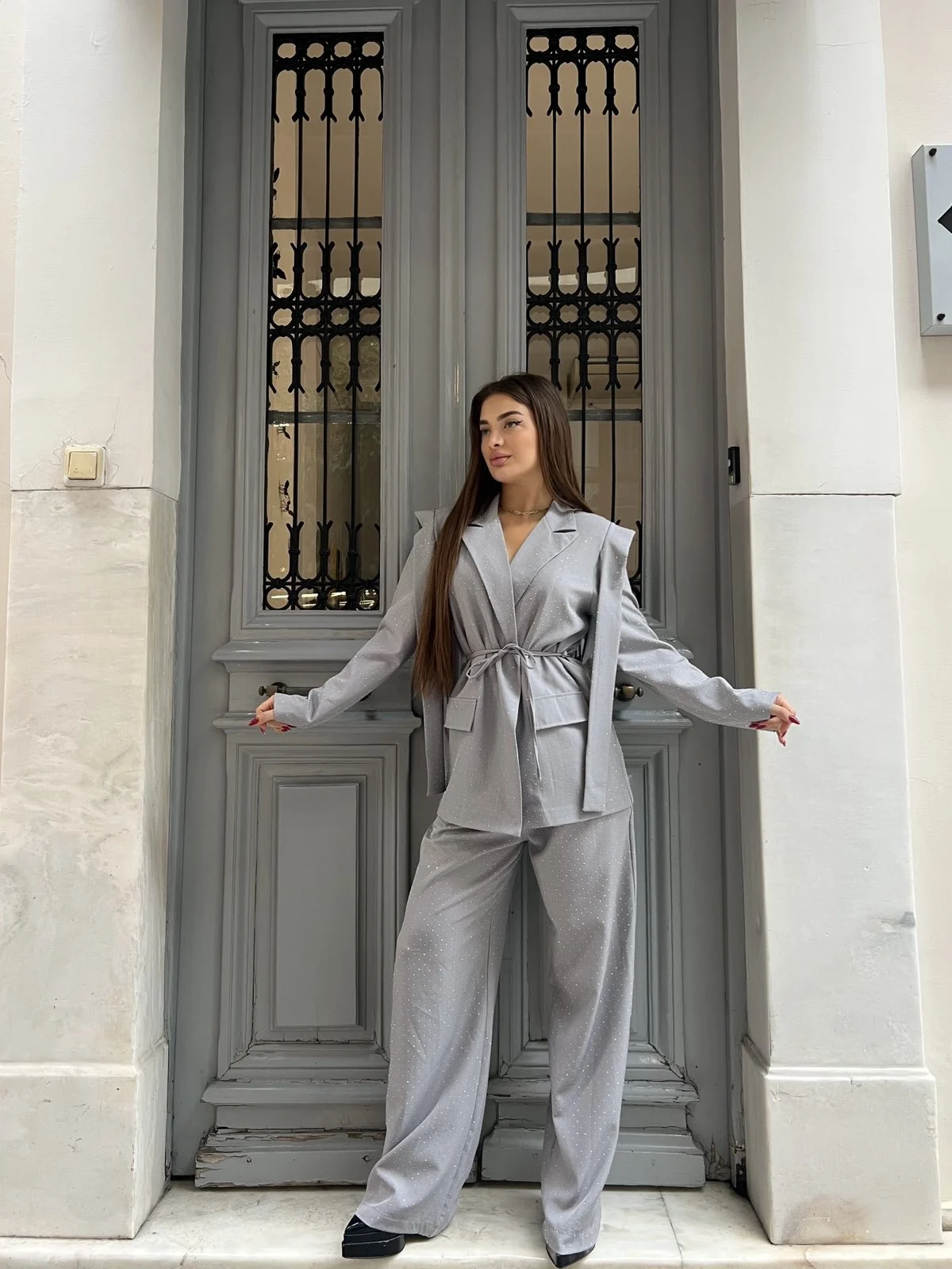 0-02-05-51f636ea312e8506e68a20b70820e6153133826c23e631d5f9a520a93ac88d3d_2228e63e885 Silver Glow Suit - Image 1