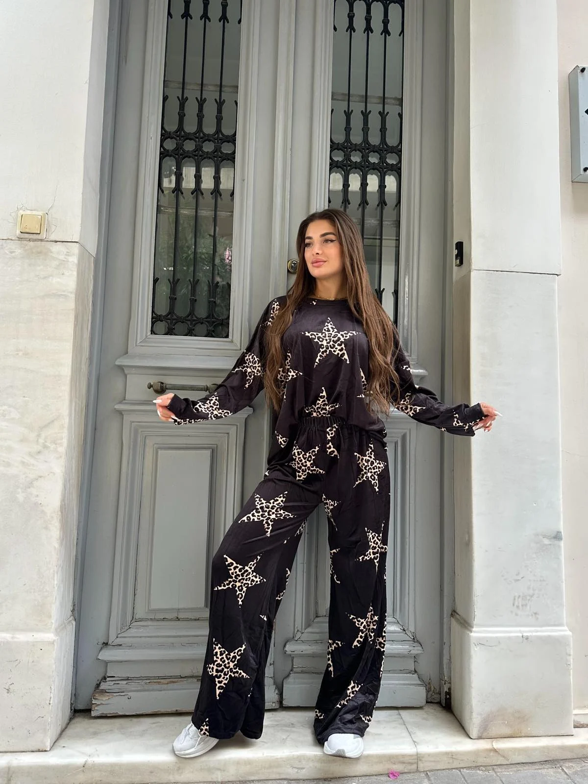 0-02-05-eda1cdc334ec7c0f356fac3fab04d0bbc3c4641619f459c853872713e3d0b472_22274815235 Wild Stars - Image 1