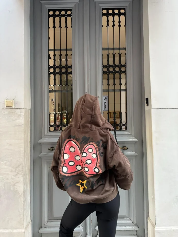 Vintage Minnie - Image 3