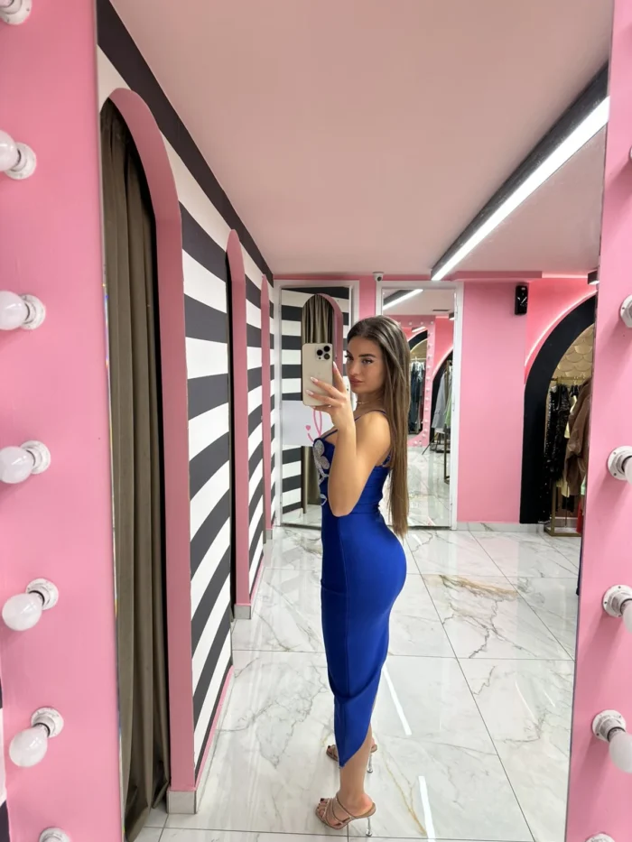 Royal Blossom Curve - Image 2