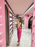 Fuchsia Blossom Curve - Image 3