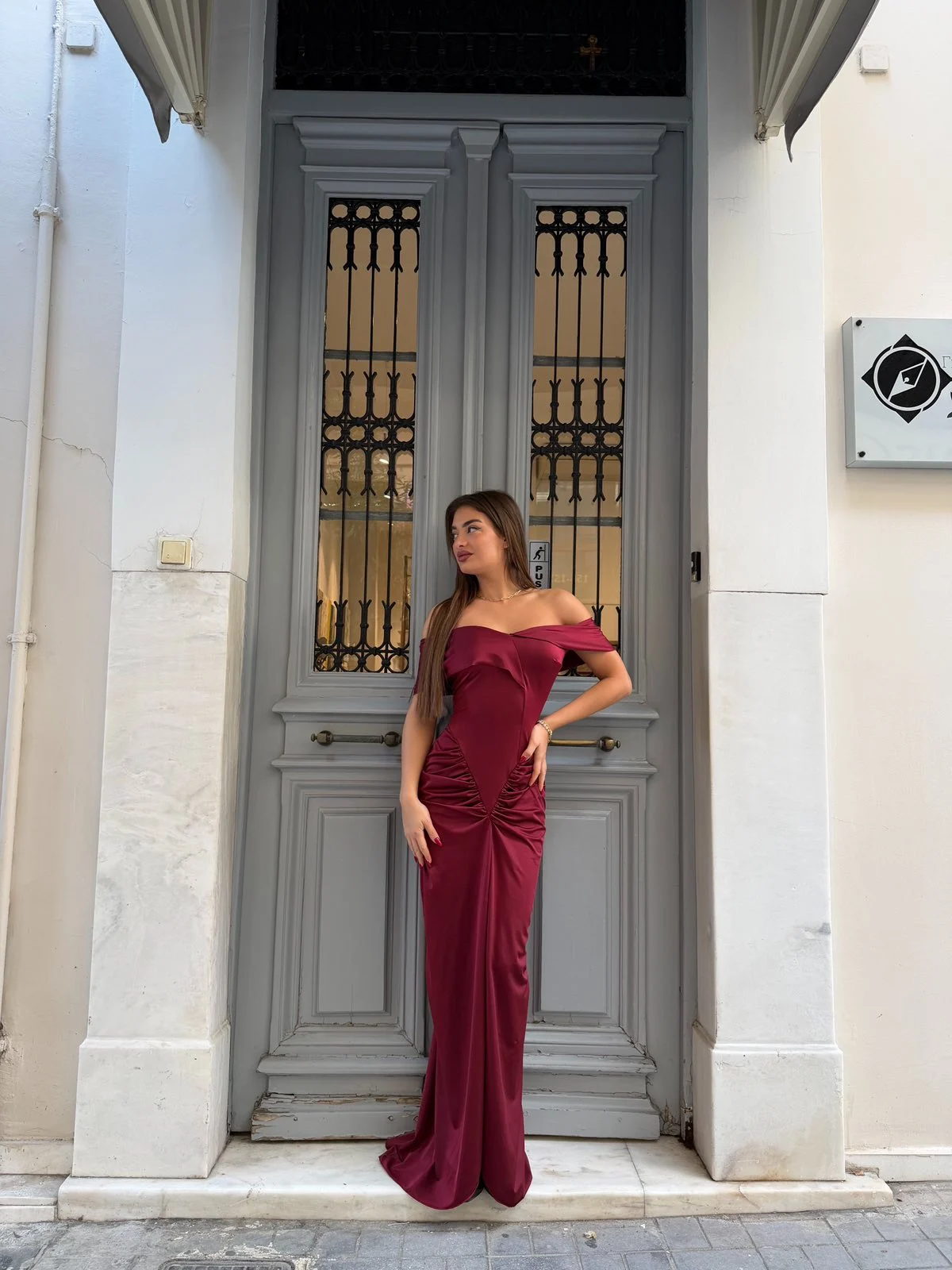 0-02-05-ac3b24d21cf38dc3b4bdcc2258b54f861c9161cf2a7232bedf4c7eec14359db2_22357c191cb Wine Siren Maxi - Image 1