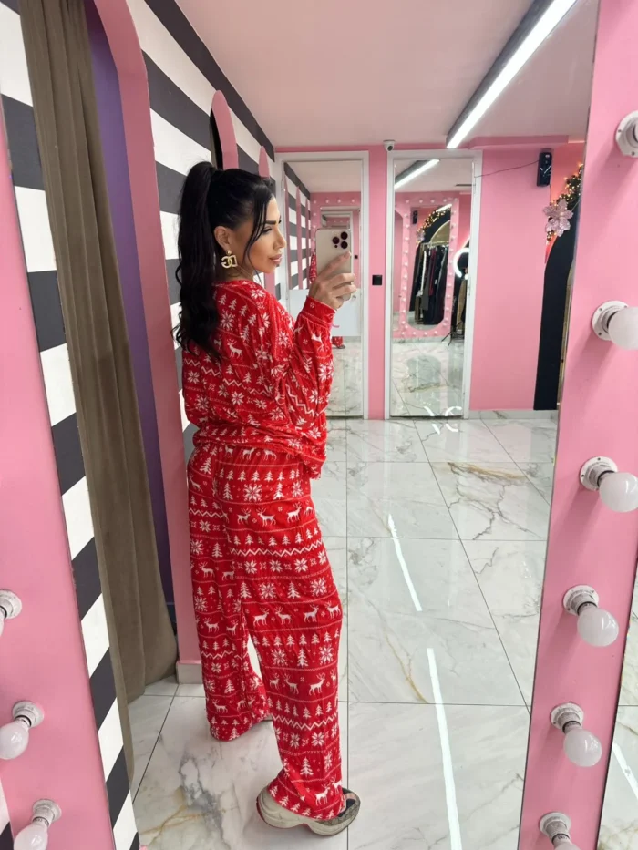 Red Festive Cozy Set - Image 2