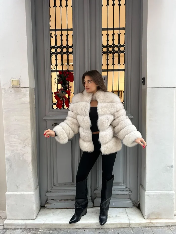 Ivory Crown - Image 3