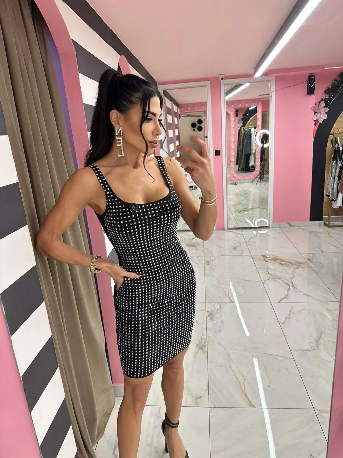 0-02-05-f88a2990bae7bba3701ab000576db0d68350698f501da64a601b1d37911a8ec7_22306e56970 Crystal Noir Midi - Image 1