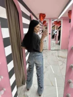 Cut Out Statement Jeans