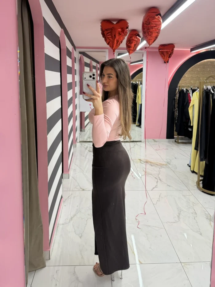 Sleek Slit Maxi Skirt - Image 2