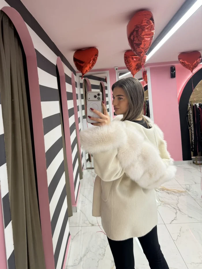 vory Luxe Fur Coat - Image 2