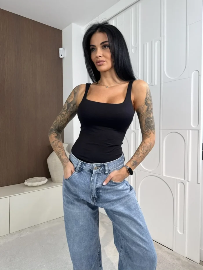 Second Skin Square Top - Image 4