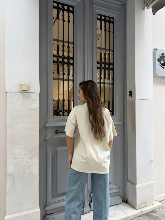 Bugs Love Tee - Image 2