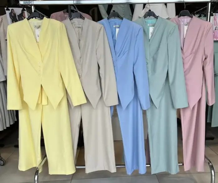 Luxe Muse Suit - Image 3