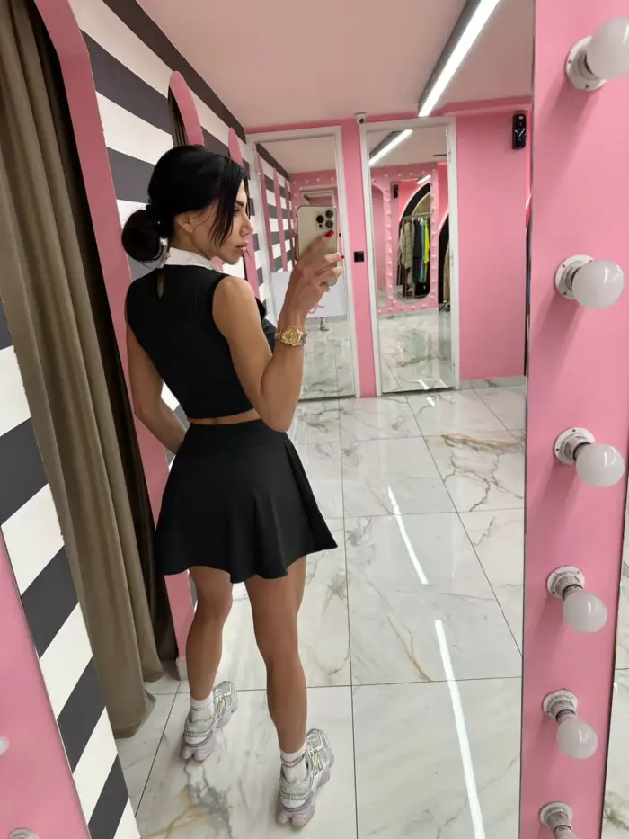 Sporty Chic Tennis Set - Image 3