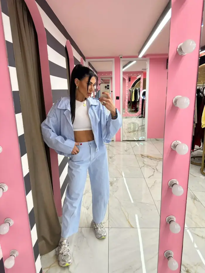 Essential Wide Leg Pants - Image 4