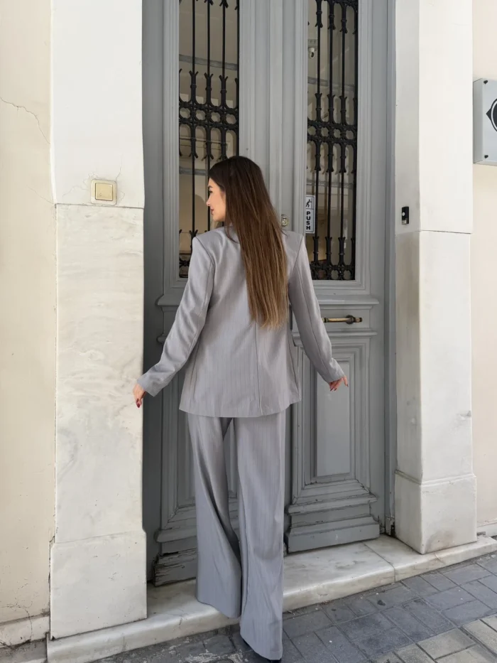 Elegant Pinstripe Suit Set - Image 6